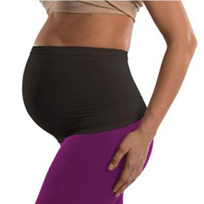ChicBump™ seamless belly support band side view, invisible under clothing