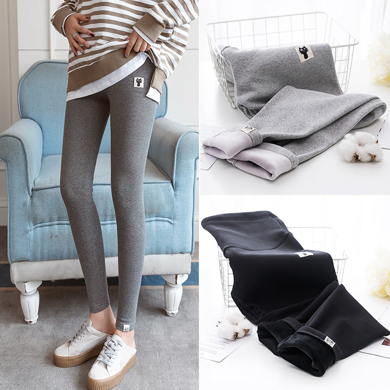 ChicFleece™ over-bump leggings in light grey — side view