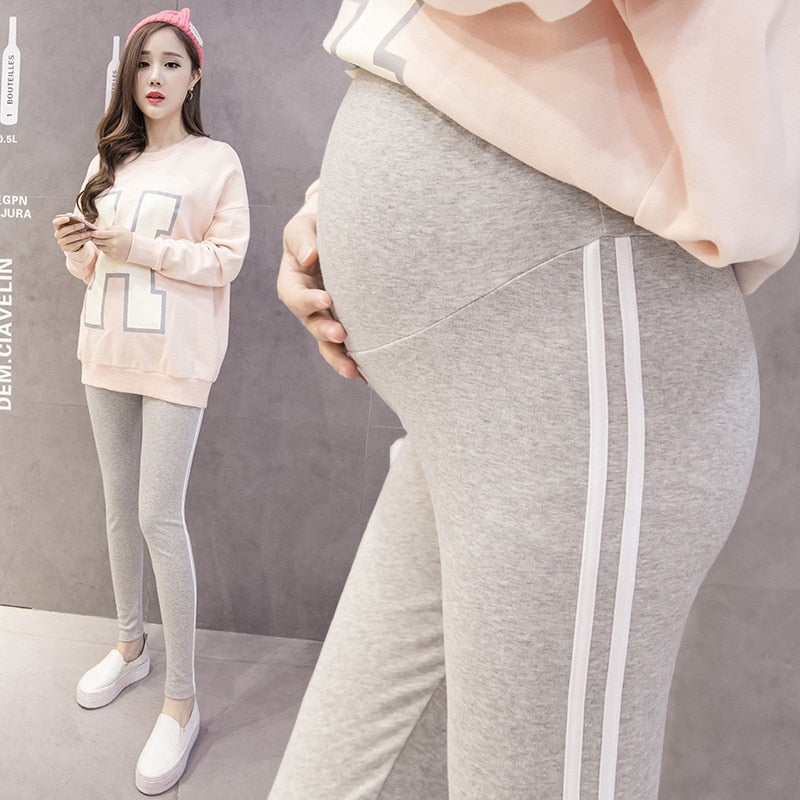 ChicStripe™ active maternity leggings in black — front product view
